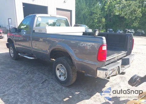 2008 Ford F-250 Xl/Xlt z USA, uszkodzony, nr VIN 1FTNF21578EC72859